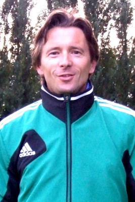 Der Trainer gibt Veränderungen bekannt