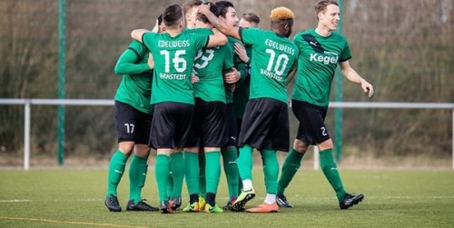Edelweiß Arnstedt gewinnt in der Schlussminute