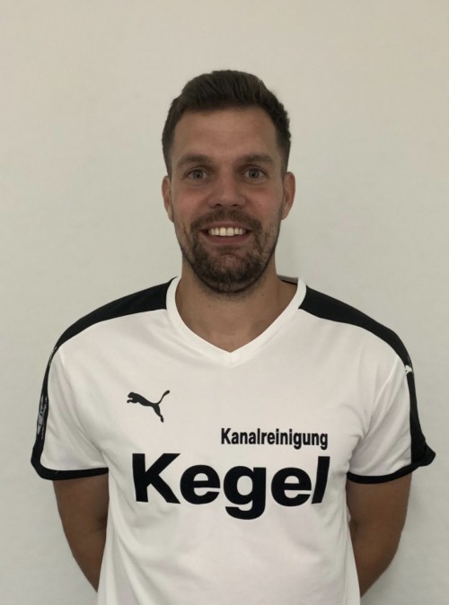 Christian Hanne verstärkt Edelweiß