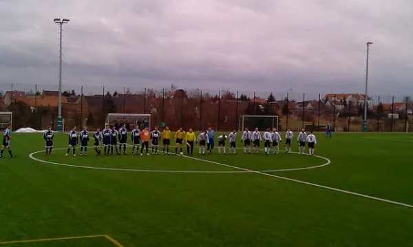 SG Rot-Weiß Thalheim : SV Edelweiß Arnstedt 0:4