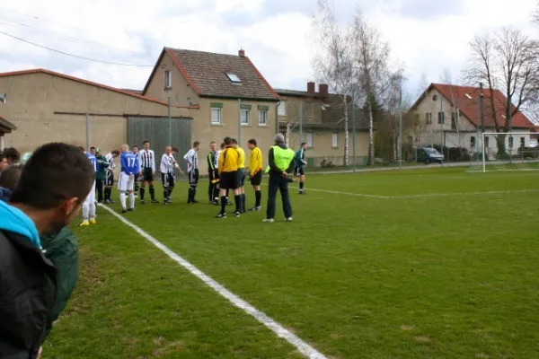 SV Edelweiß Arnstedt : Blau-Weiß Brachstedt 5:3