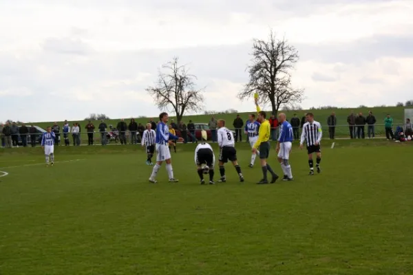 SV Edelweiß Arnstedt : Blau-Weiß Brachstedt 5:3