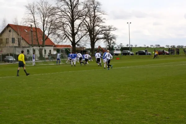 SV Edelweiß Arnstedt : Blau-Weiß Brachstedt 5:3