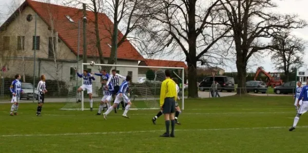 SV Edelweiß Arnstedt : Blau-Weiß Brachstedt 5:3