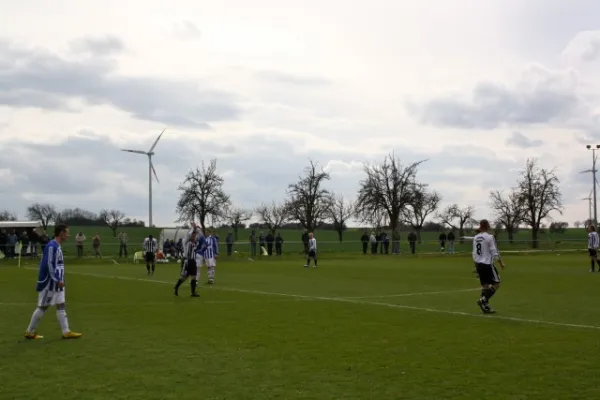 SV Edelweiß Arnstedt : Blau-Weiß Brachstedt 5:3