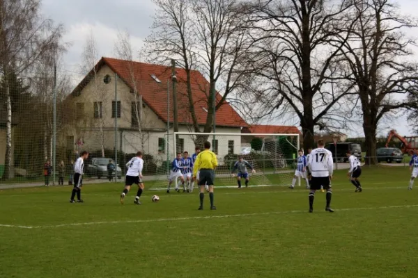 SV Edelweiß Arnstedt : Blau-Weiß Brachstedt 5:3