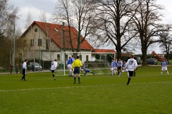 SV Edelweiß Arnstedt : Blau-Weiß Brachstedt 5:3