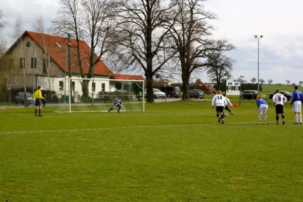 SV Edelweiß Arnstedt : Blau-Weiß Brachstedt 5:3