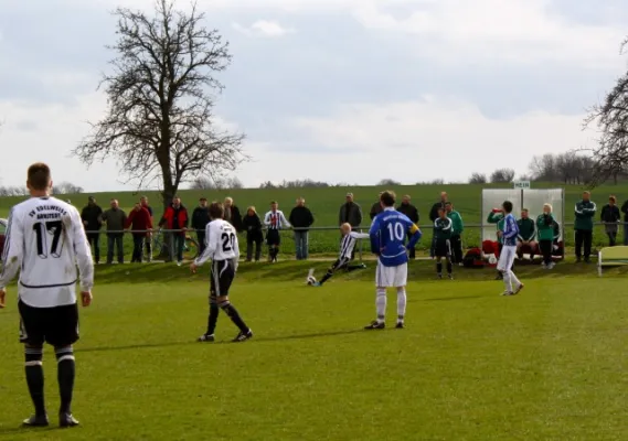 SV Edelweiß Arnstedt : Blau-Weiß Brachstedt 5:3