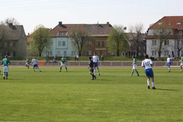 Eintracht Bitterfeld : SV Edelweiß Arnstedt 0:1