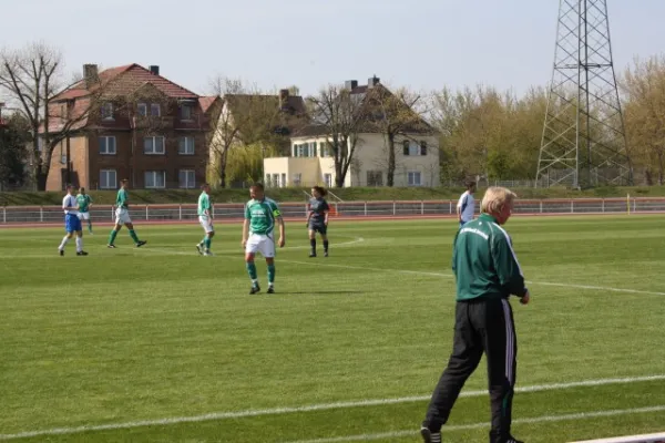 Eintracht Bitterfeld : SV Edelweiß Arnstedt 0:1