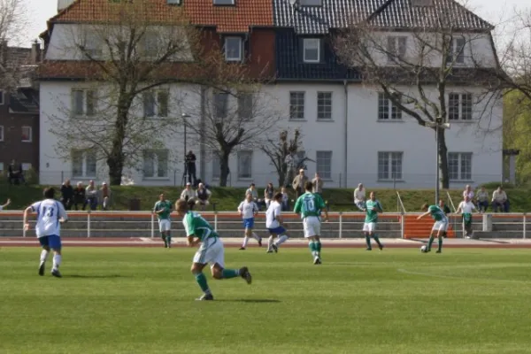 Eintracht Bitterfeld : SV Edelweiß Arnstedt 0:1