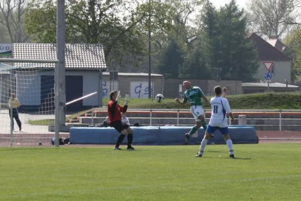 Eintracht Bitterfeld : SV Edelweiß Arnstedt 0:1