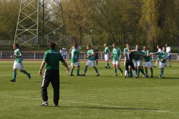 Eintracht Bitterfeld : SV Edelweiß Arnstedt 0:1