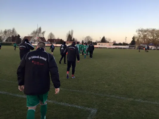 28.11.2015 SV Edelweiß Arnstedt vs. Schönebecker SC